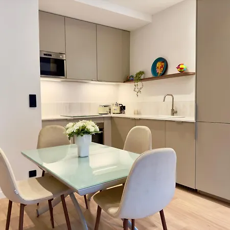 Luxueux 3 Pieces Avec Terrasse -1mn Croisette - Parking Apartamento
